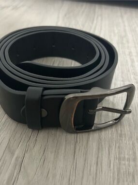 black leather belt
